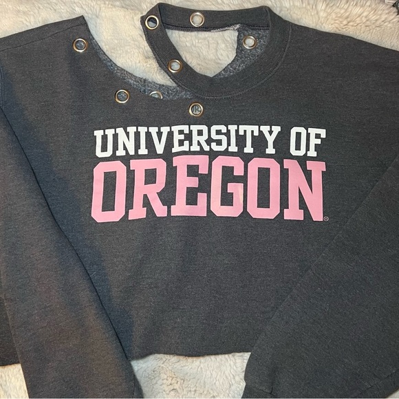 LF Furst Of A Kind University Of Oregon Cropped Grey & Pink Cutoff Sweatshirt - Picture 2 of 9